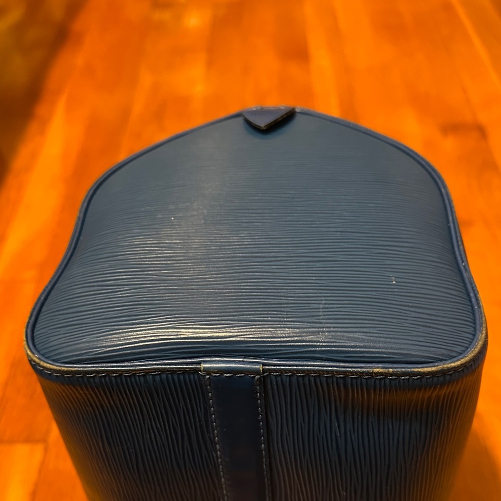 Louis Vuitton Blue Epi Leather Tote - Picture 6 of 16